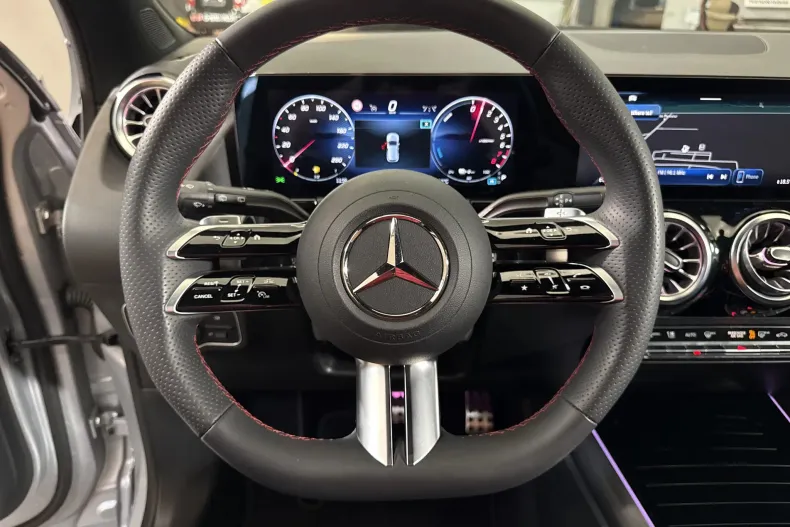 Mercedes-Benz GLA 250 (Clasa GLA) din 2025 cu 13.939 km - oferta MER240731 - foto 16