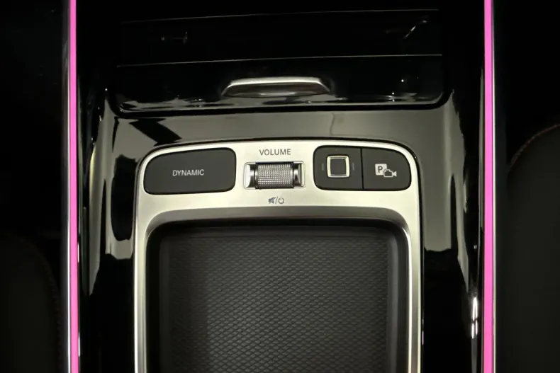 Mercedes-Benz GLA 250 (Clasa GLA) din 2025 cu 13.939 km - oferta MER240731 - foto 17