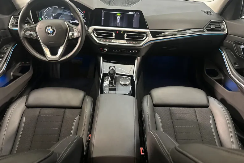 BMW 330e (Seria 3) din 2021 cu 118.743 km - oferta BMW240739 - foto 9