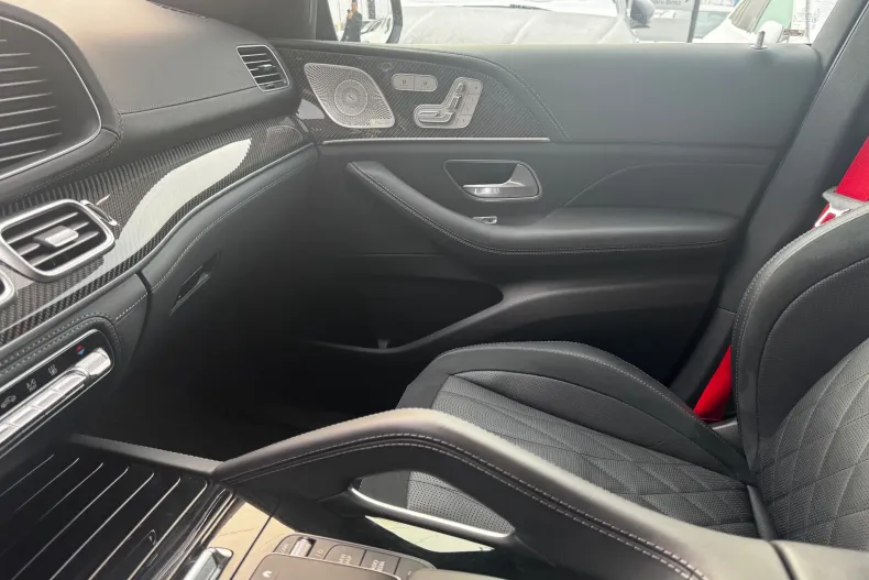 Mercedes-Benz GLE 53 AMG (Clasa GLE) din 2024 cu 12.900 km - oferta MER240744 - foto 19