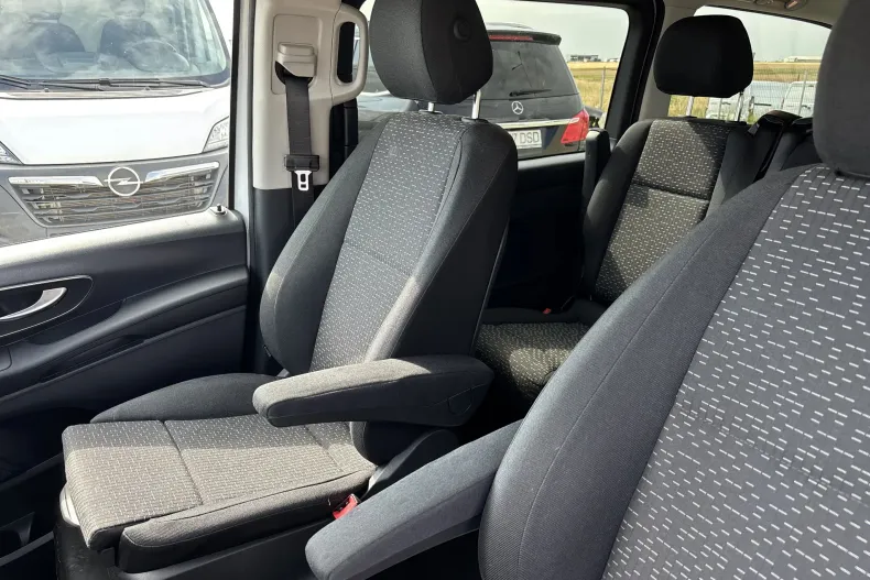 Mercedes-Benz Vito din 2025 cu 5.500 km - oferta MER240750 - foto 6