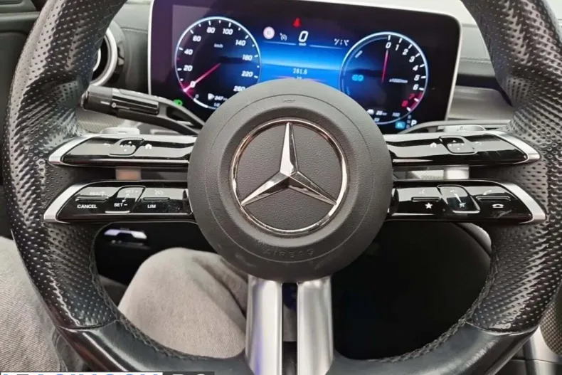 Mercedes-Benz C 300 (Clasa C) din 2022 cu 140.330 km - oferta MER240751 - foto 5