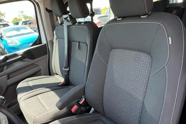 Ford Transit din 2026 cu 5 km - oferta FOR240756 - foto 14