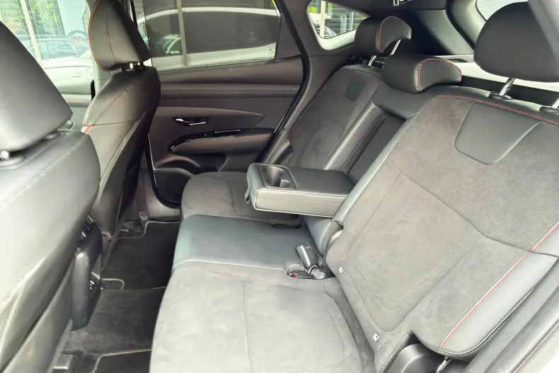 Hyundai Tucson din 2025 cu 18.601 km - oferta HYU240757 - foto 17