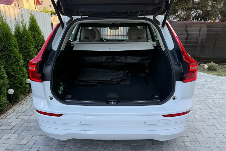 Volvo XC60 din 2022 cu 102.545 km - oferta VOL240771 - foto 27