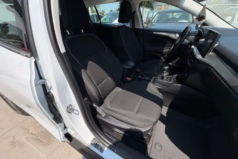 Ford Focus din 2022 cu 107.000 km - oferta FOR240773 - foto 14