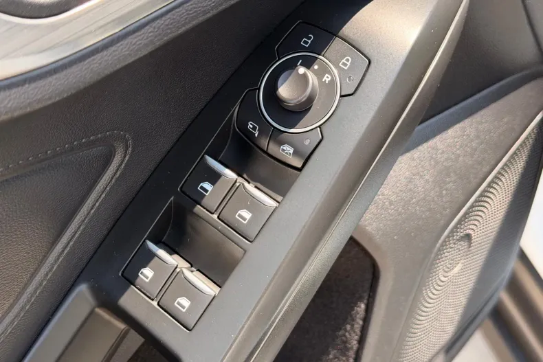 Ford Focus din 2022 cu 107.000 km - oferta FOR240773 - foto 33