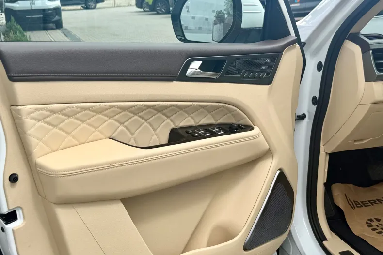 KGM Rexton din 2026 cu 10 km - oferta KGM240779 - foto 13