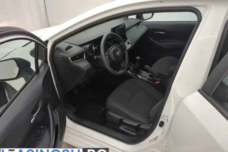 Toyota Corolla din 2021 cu 121.598 km - oferta TOY240782 - foto 3