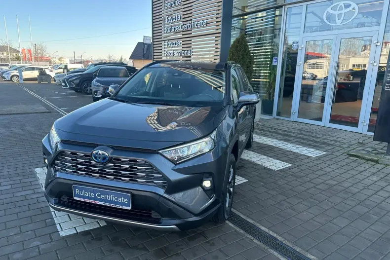 Toyota RAV4 din 2022 cu 119.154 km - oferta TOY240784 - foto 1