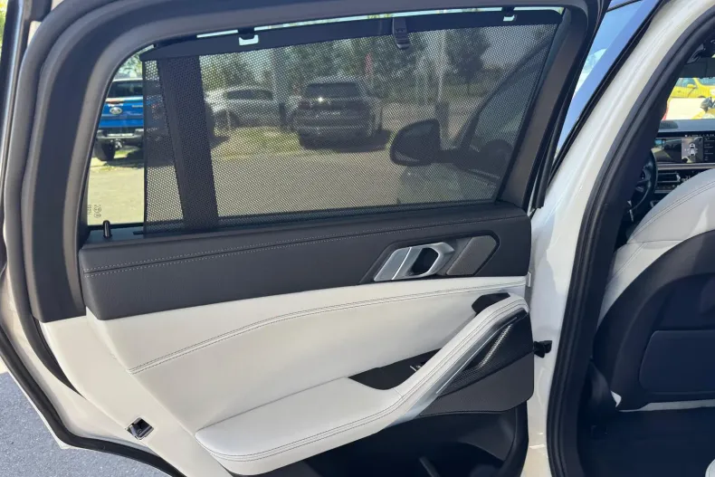 BMW X6 (Seria X) din 2022 cu 99.950 km - oferta BMW240785 - foto 12