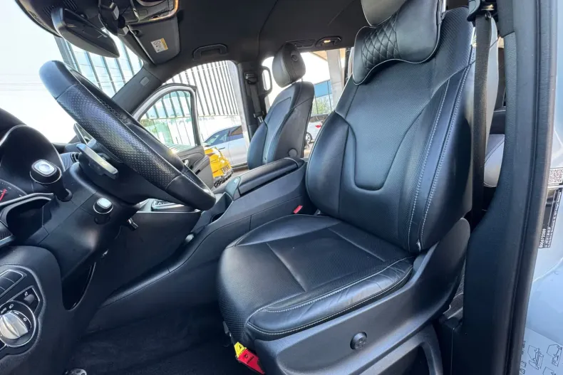 Mercedes-Benz V 300 (Clasa V) din 2020 cu 134.228 km - oferta MER240786 - foto 8