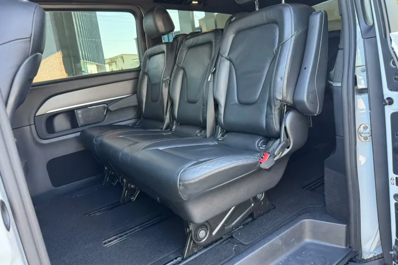 Mercedes-Benz V 300 (Clasa V) din 2020 cu 134.228 km - oferta MER240786 - foto 12