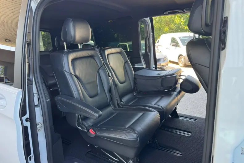 Mercedes-Benz V 300 (Clasa V) din 2020 cu 134.228 km - oferta MER240786 - foto 17