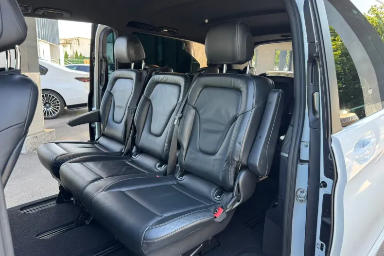 Mercedes-Benz V 300 (Clasa V) din 2020 cu 134.228 km - oferta MER240786 - foto 34