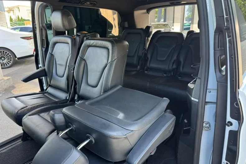 Mercedes-Benz V 300 (Clasa V) din 2020 cu 134.228 km - oferta MER240786 - foto 36