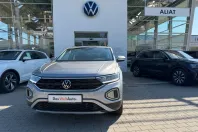 Volkswagen T-Roc din 2023 cu 44.050 km - oferta VOL240788 - foto 1
