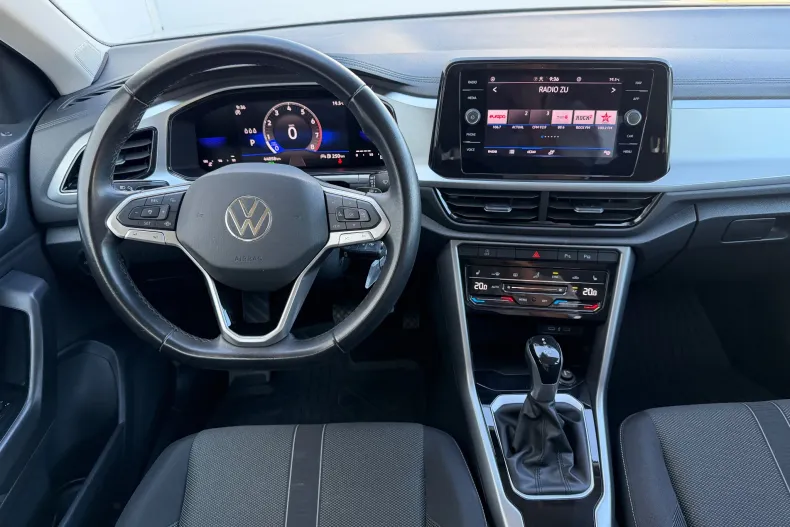 Volkswagen T-Roc din 2023 cu 44.050 km - oferta VOL240788 - foto 9