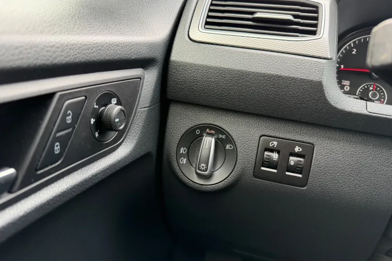 Volkswagen Caddy din 2020 cu 175.600 km - oferta VOL240789 - foto 10