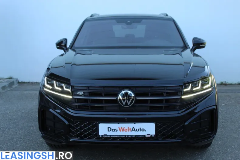 Volkswagen Touareg din 2025 cu 5.500 km - oferta VOL240791 - foto 2