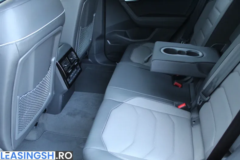 Volkswagen Touareg din 2025 cu 5.500 km - oferta VOL240791 - foto 15