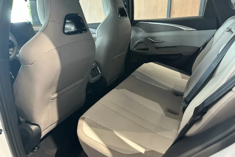 BYD Sealion 5 din 2026 cu 5 km - oferta BYD240798 - foto 7
