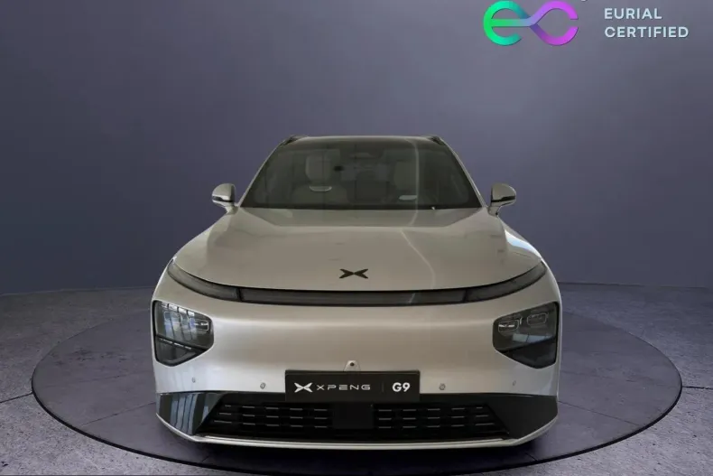 XPENG G9 din 2026 cu 5 km - oferta XPE240799 - foto 8