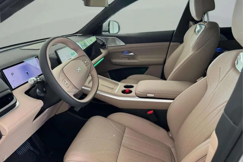 XPENG G9 din 2026 cu 5 km - oferta XPE240799 - foto 9