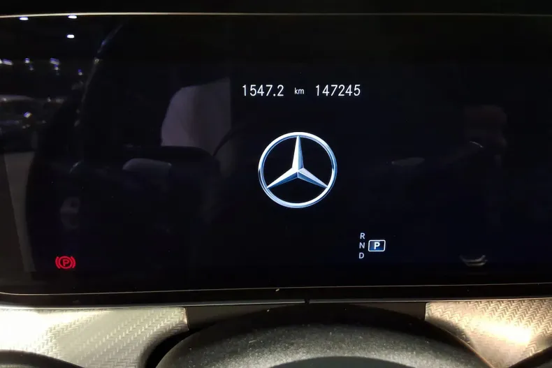 Mercedes-Benz E 200 (Clasa E) din 2022 cu 147.245 km - oferta MER240806 - foto 8