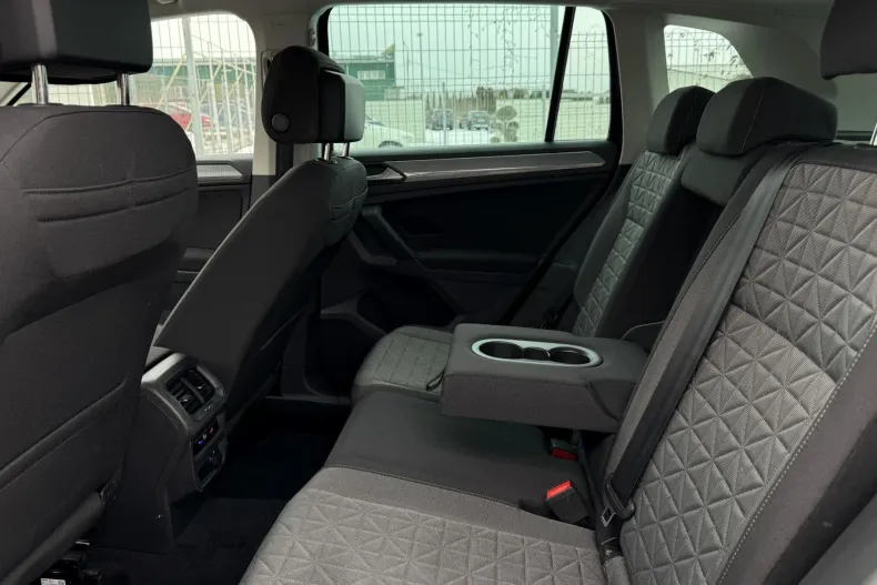 Volkswagen Tiguan din 2022 cu 110.250 km - oferta VOL240814 - foto 19