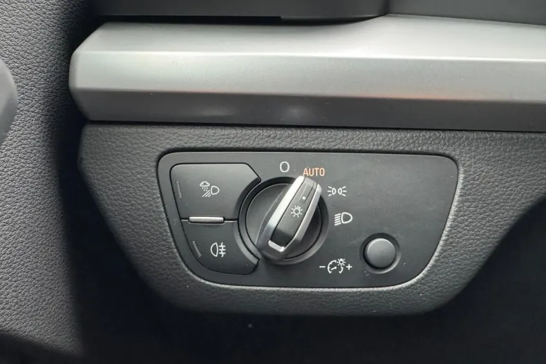 Audi Q5 din 2021 cu 125.909 km - oferta AUD240815 - foto 17