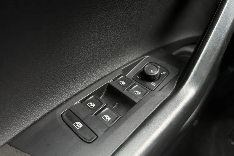 Volkswagen Taigo din 2022 cu 93.319 km - oferta VOL240816 - foto 22