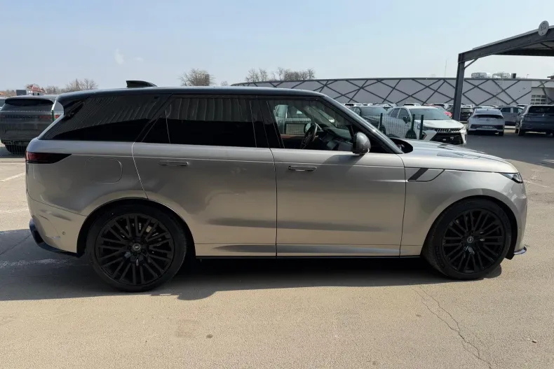 Land Rover Range Rover Sport din 2024 cu 35.000 km - oferta LAN240831 - foto 6