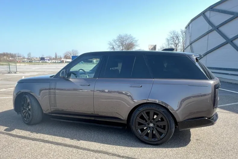 Land Rover Range Rover din 2023 cu 19.000 km - oferta LAN240833 - foto 7