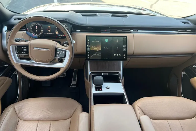 Land Rover Range Rover din 2023 cu 19.000 km - oferta LAN240833 - foto 8