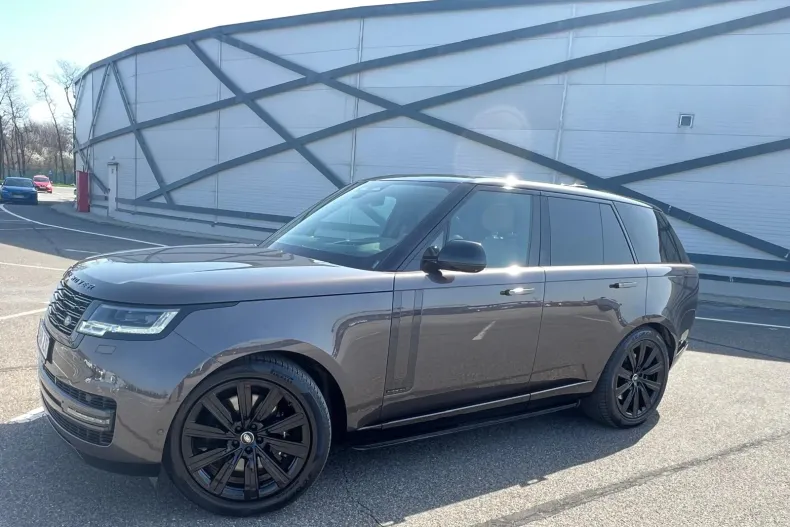 Land Rover Range Rover din 2023 cu 19.000 km - oferta LAN240833 - foto 10