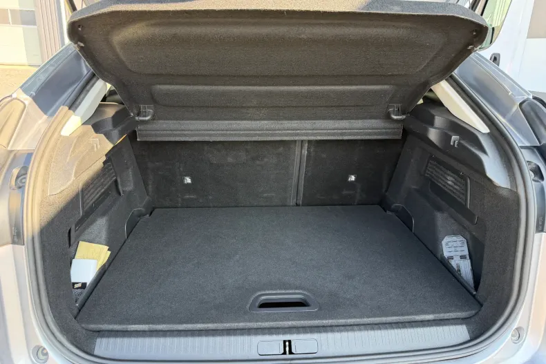 Citroën C4 din 2023 cu 128.574 km - oferta CIT240835 - foto 24
