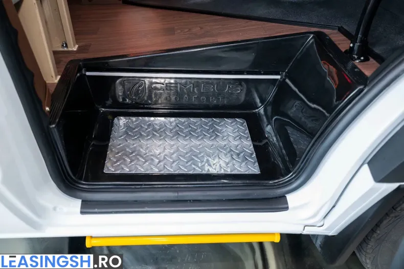 Mercedes-Benz Sprinter din 2026 cu 1 km - oferta MER240838 - foto 4