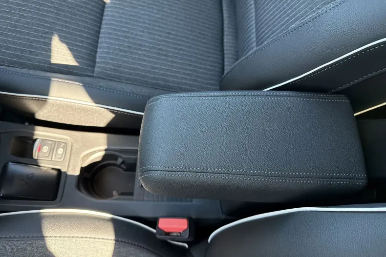 Mitsubishi Colt din 2024 cu 970 km - oferta MIT240840 - foto 21