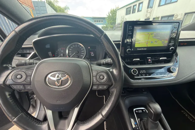 Toyota Corolla din 2021 cu 104.339 km - oferta TOY240847 - foto 13