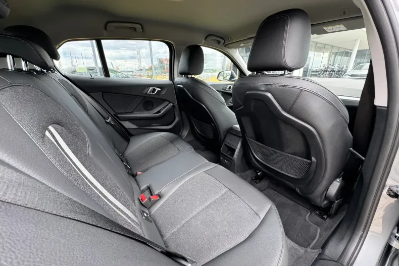 BMW 116d (Seria 1) din 2022 cu 98.000 km - oferta BMW240848 - foto 26