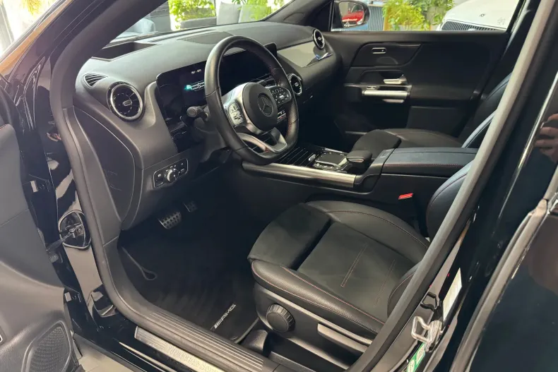 Mercedes-Benz GLA 180 (Clasa GLA) din 2021 cu 82.717 km - oferta MER240856 - foto 6