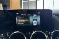 Mercedes-Benz GLA 180 (Clasa GLA) din 2021 cu 82.717 km - oferta MER240856 - foto 18