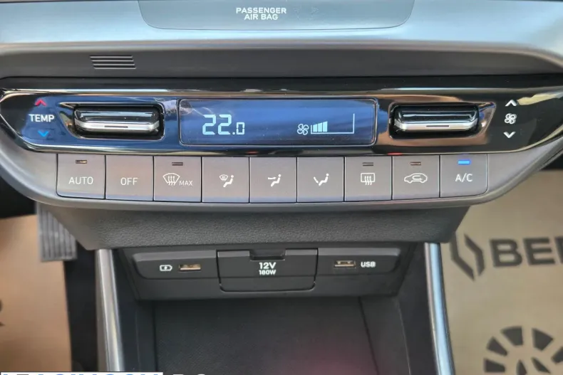 Hyundai i20 din 2023 cu 91.086 km - oferta HYU240868 - foto 30