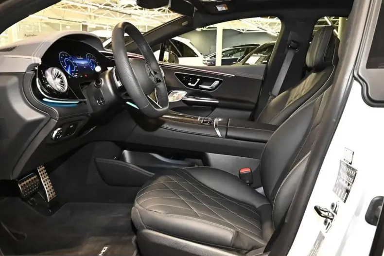 Mercedes-Benz EQE (Clasa E) din 2025 cu 3.818 km - oferta MER240871 - foto 8