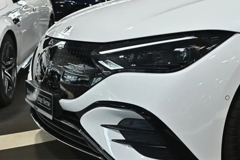 Mercedes-Benz EQE (Clasa E) din 2025 cu 3.818 km - oferta MER240871 - foto 23