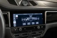 Porsche Macan din 2023 cu 42.600 km - oferta POR240877 - foto 24