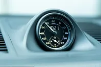 Porsche Macan din 2023 cu 25.000 km - oferta POR240878 - foto 25
