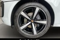 Porsche Macan din 2024 cu 18.431 km - oferta POR240880 - foto 9