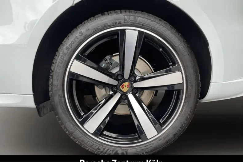 Porsche Macan din 2024 cu 18.431 km - oferta POR240880 - foto 10